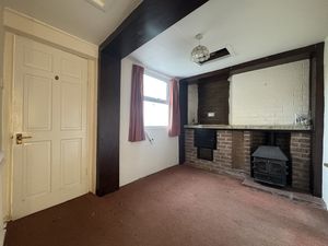 Dining Room- click for photo gallery